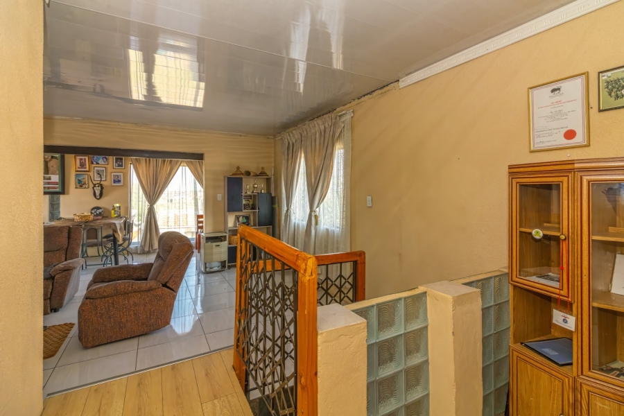 4 Bedroom Property for Sale in Maokeng Free State